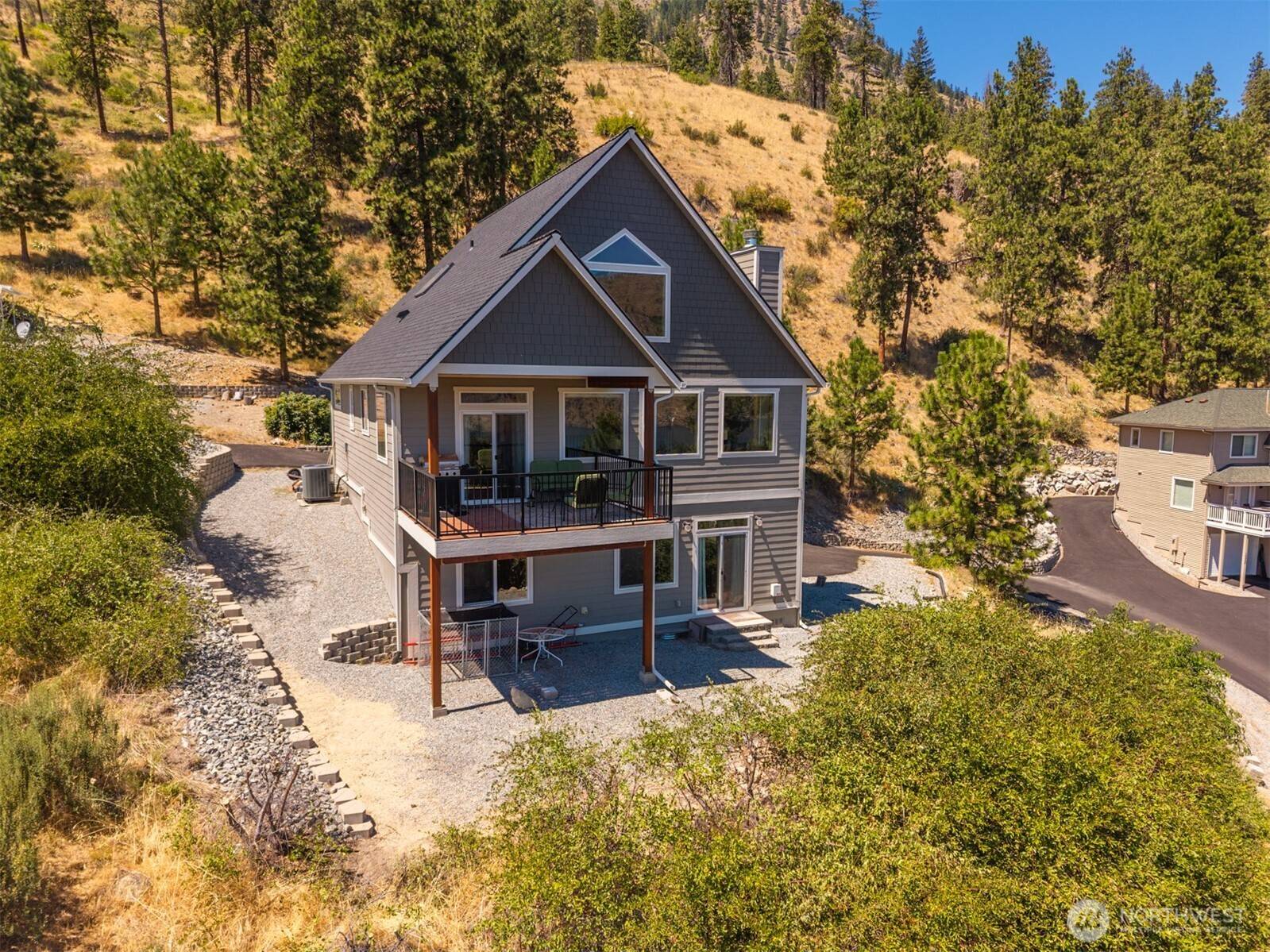 Chelan, WA 98816,14522 Morning Sun DR