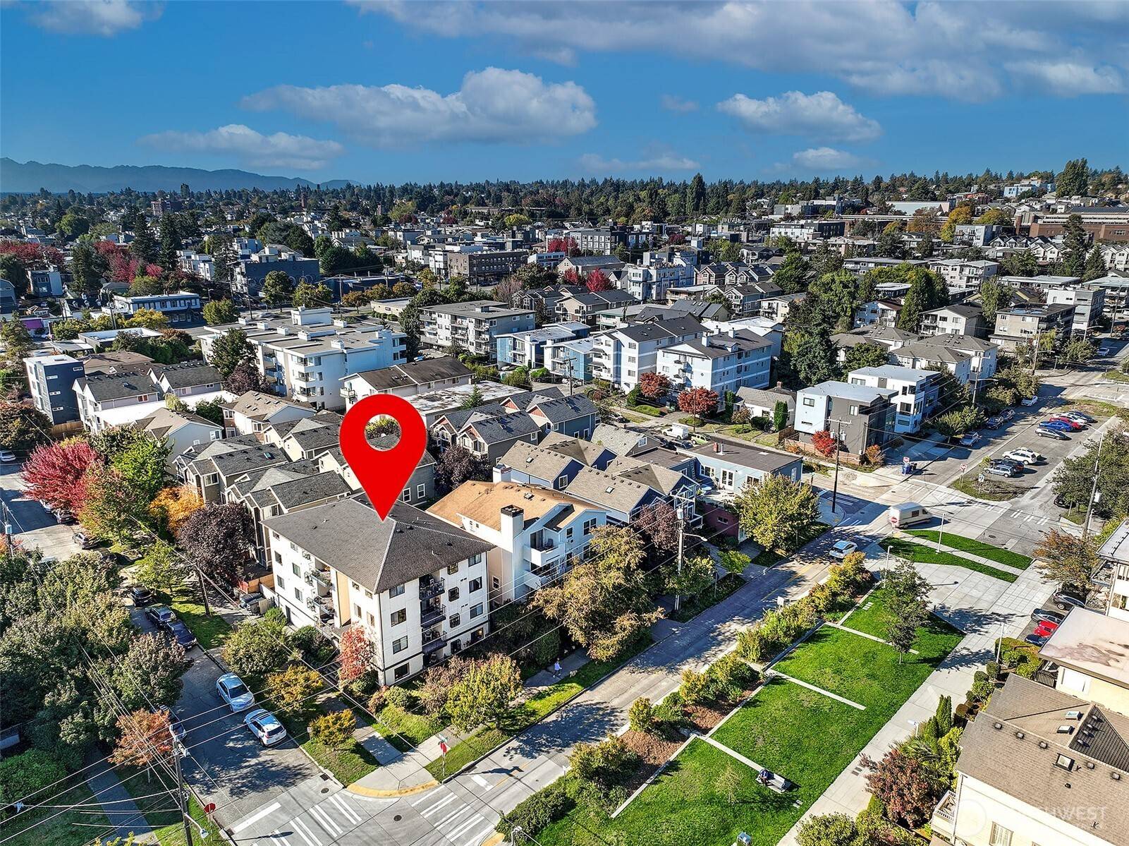 Seattle, WA 98107,1400 NW 60th ST #101