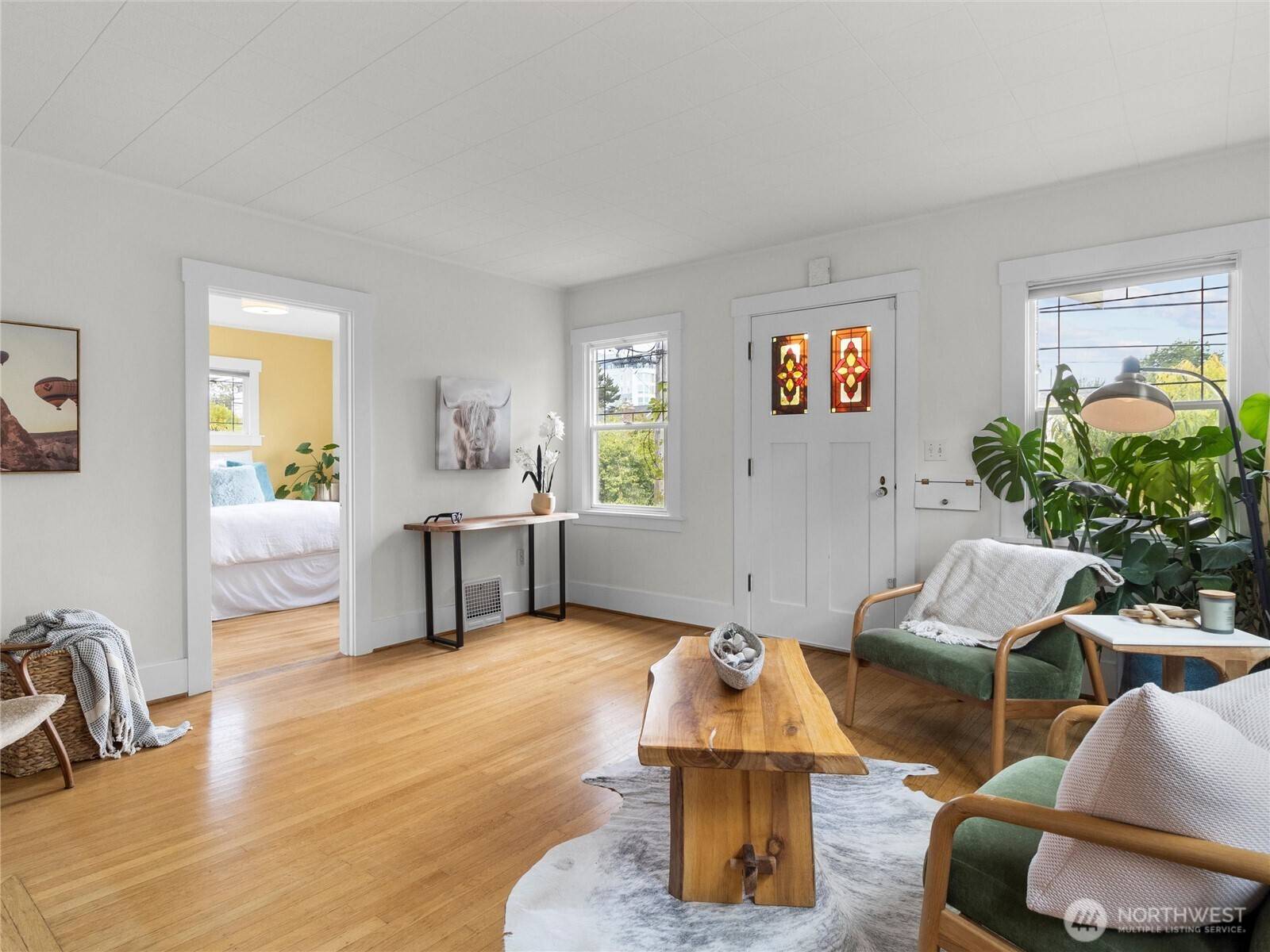 Seattle, WA 98117,8333 17th AVE NW