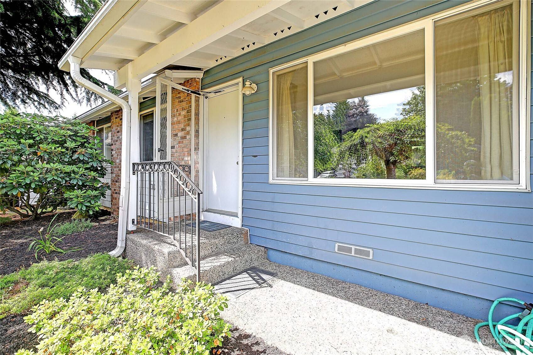 Bothell, WA 98012,17024 24th AVE SE