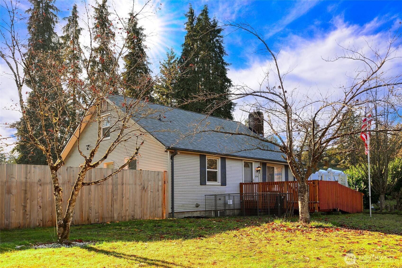 Lakewood, WA 98499,6714 Lake Grove ST SW