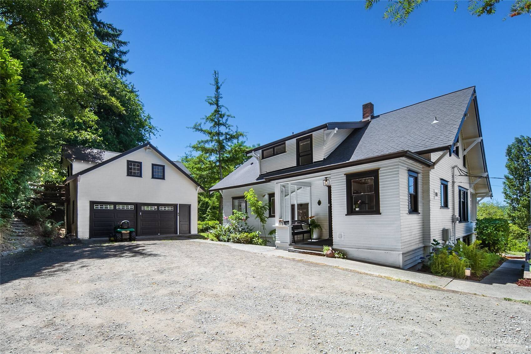 Vashon, WA 98070,16832 McIntyre RD SW