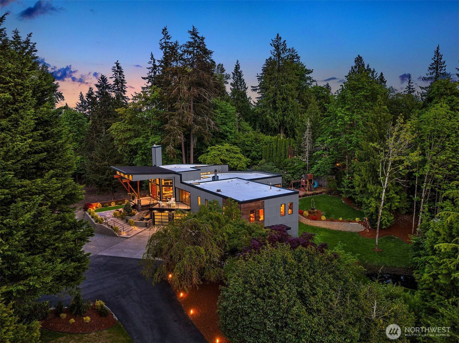 Kent, WA 98042,21214 143rd AVE SE