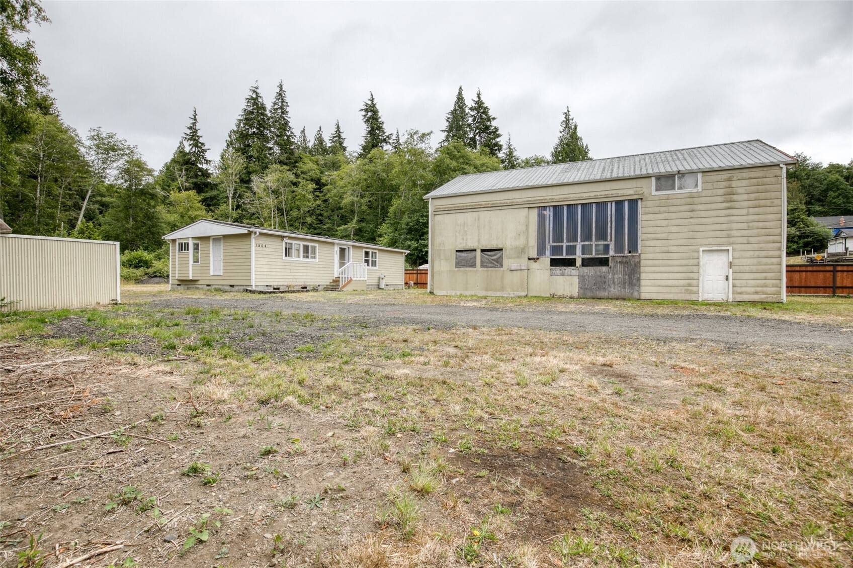 Aberdeen, WA 98520,1504 S Evans ST
