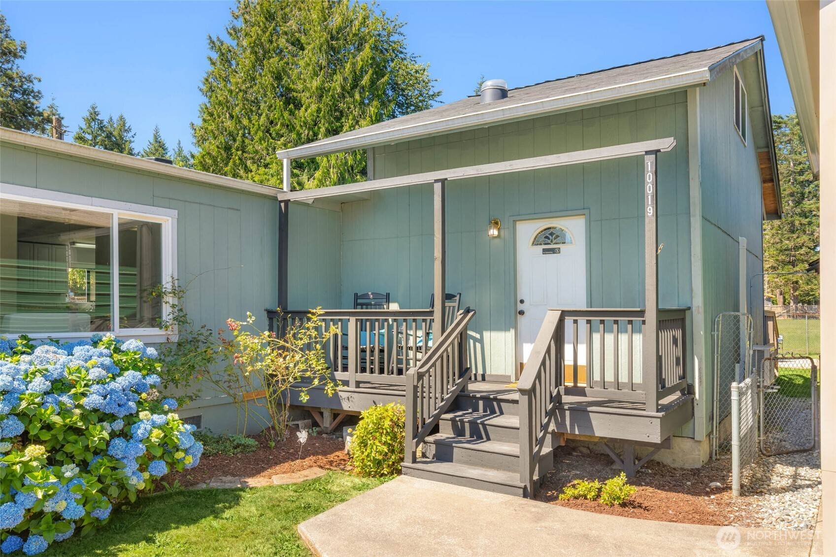 Snohomish, WA 98296,10019 215th PL SE