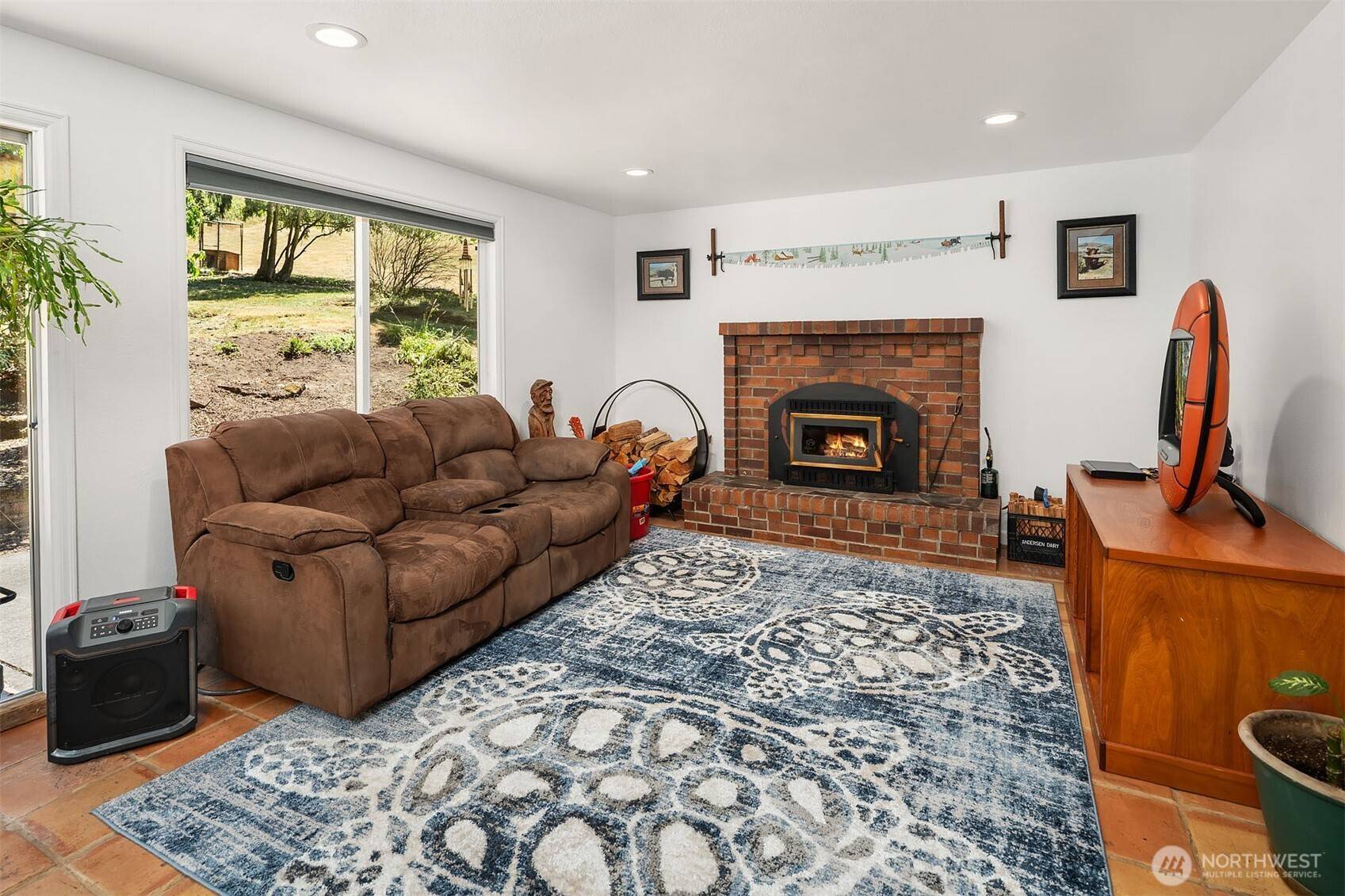 Issaquah, WA 98027,16530 237th AVE SE