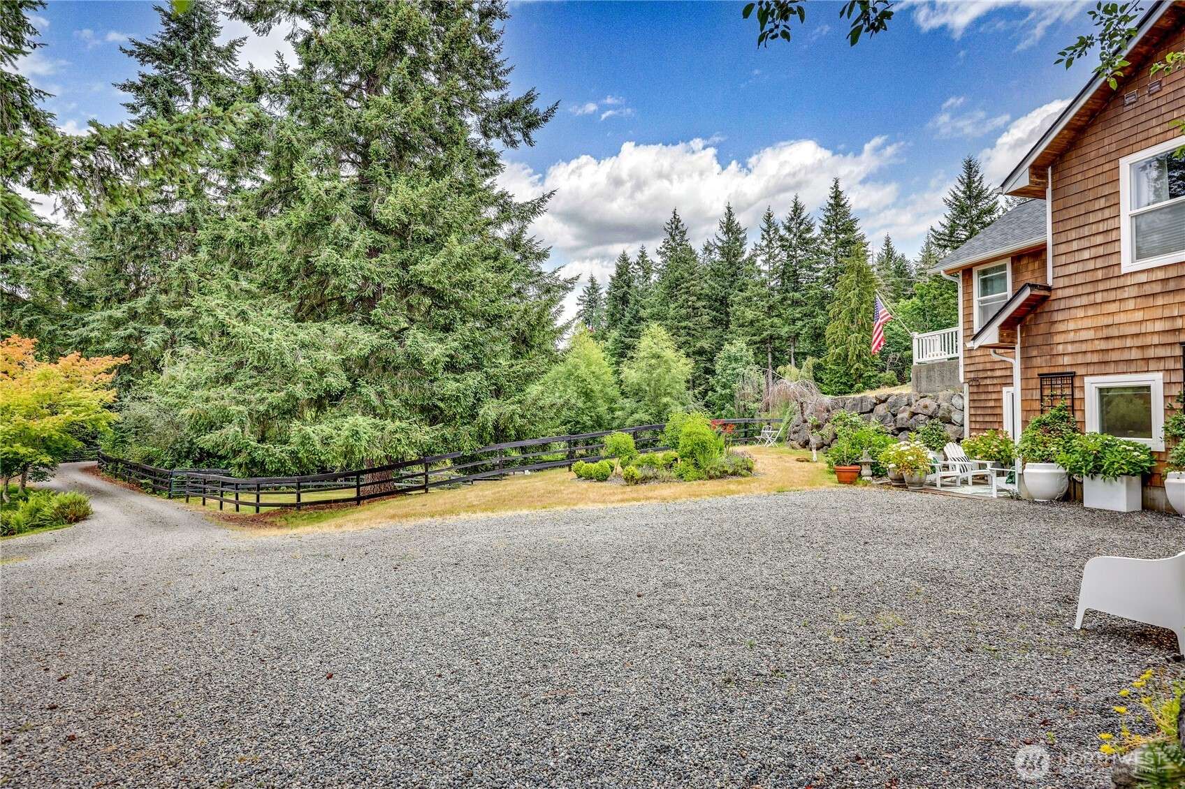 Kingston, WA 98346,25105 Taka LN NE #Ste B