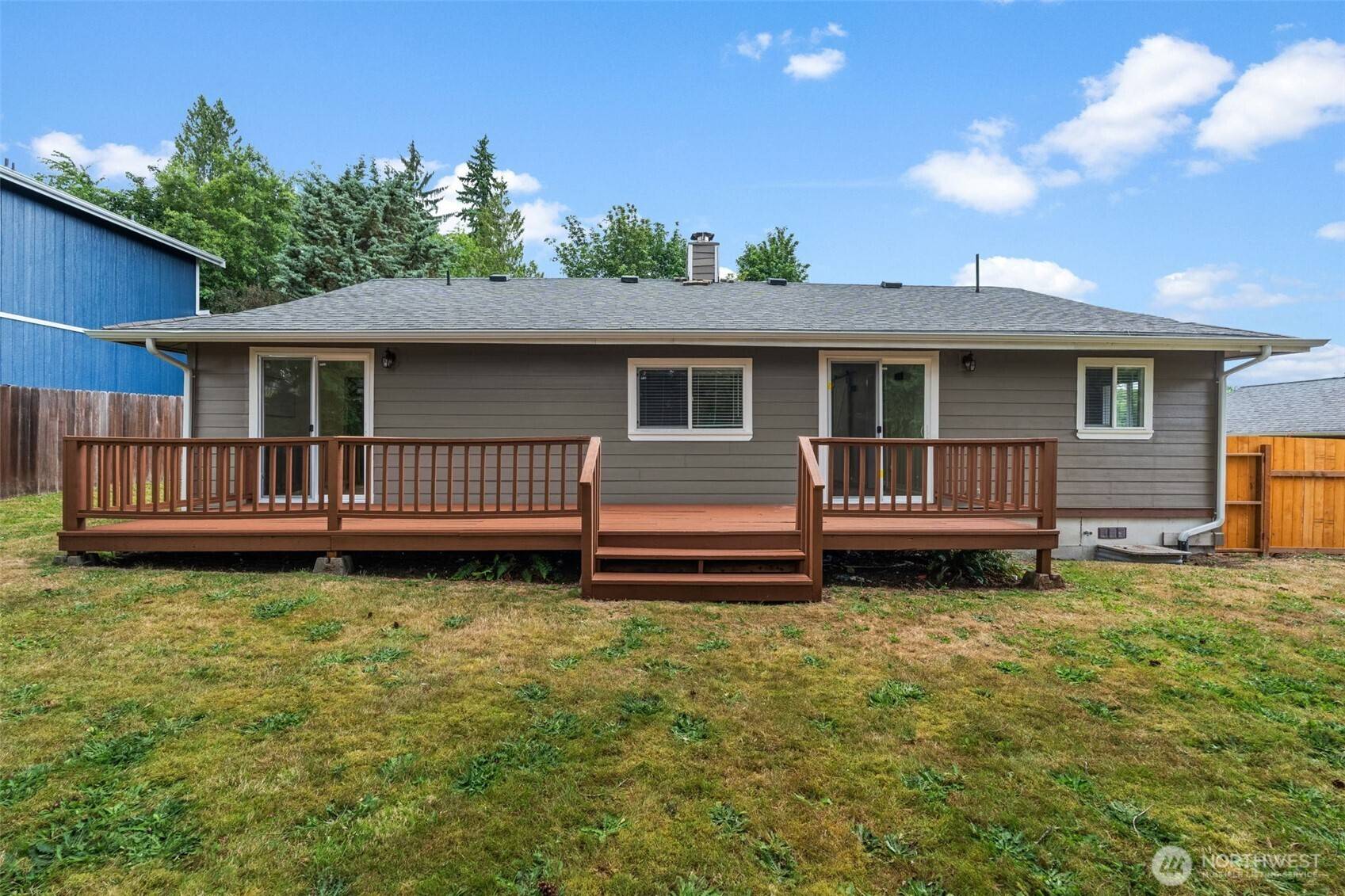 Port Orchard, WA 98366,280 Flower Meadows ST