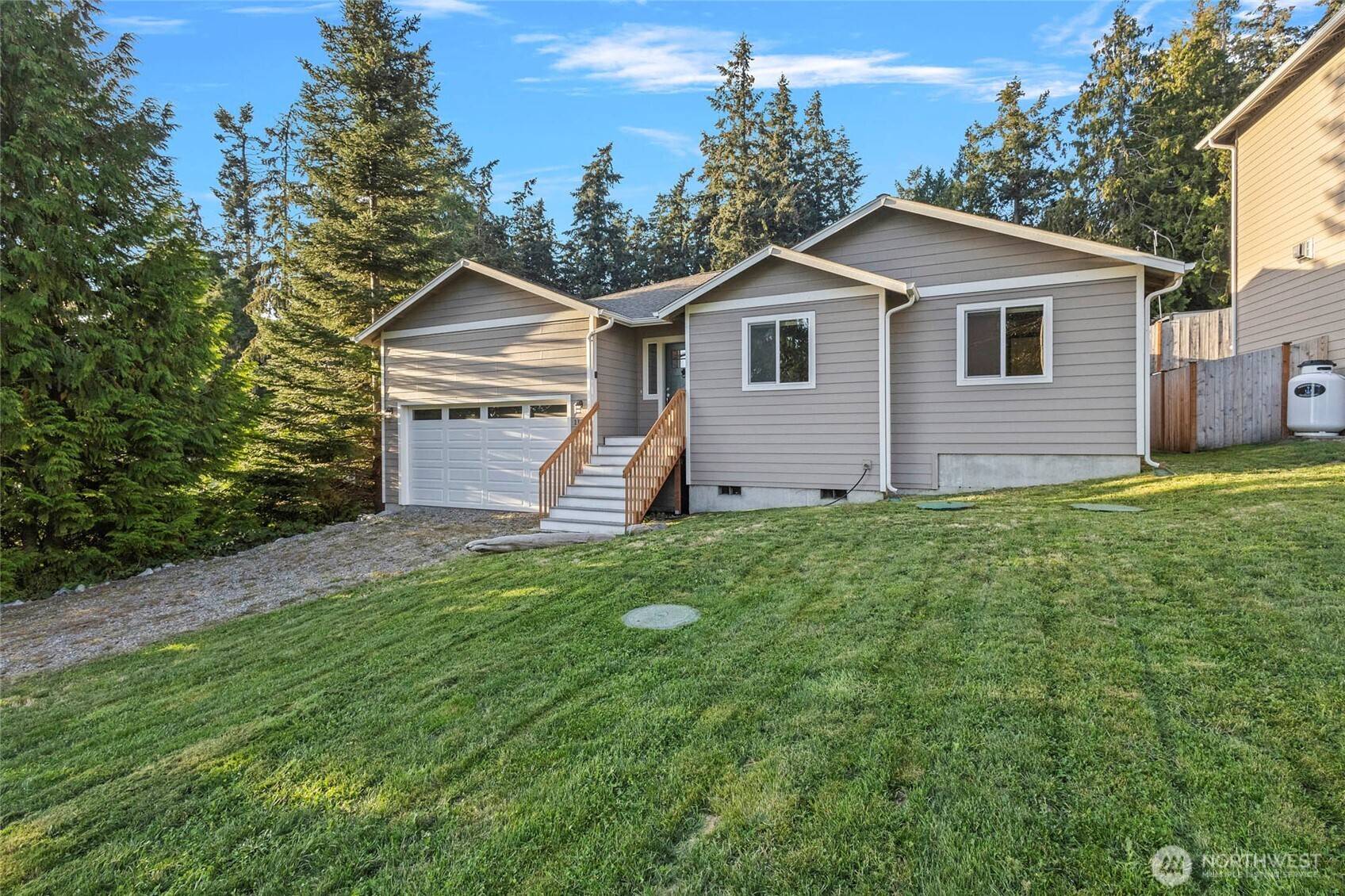 Coupeville, WA 98239,1105 Halsey DR