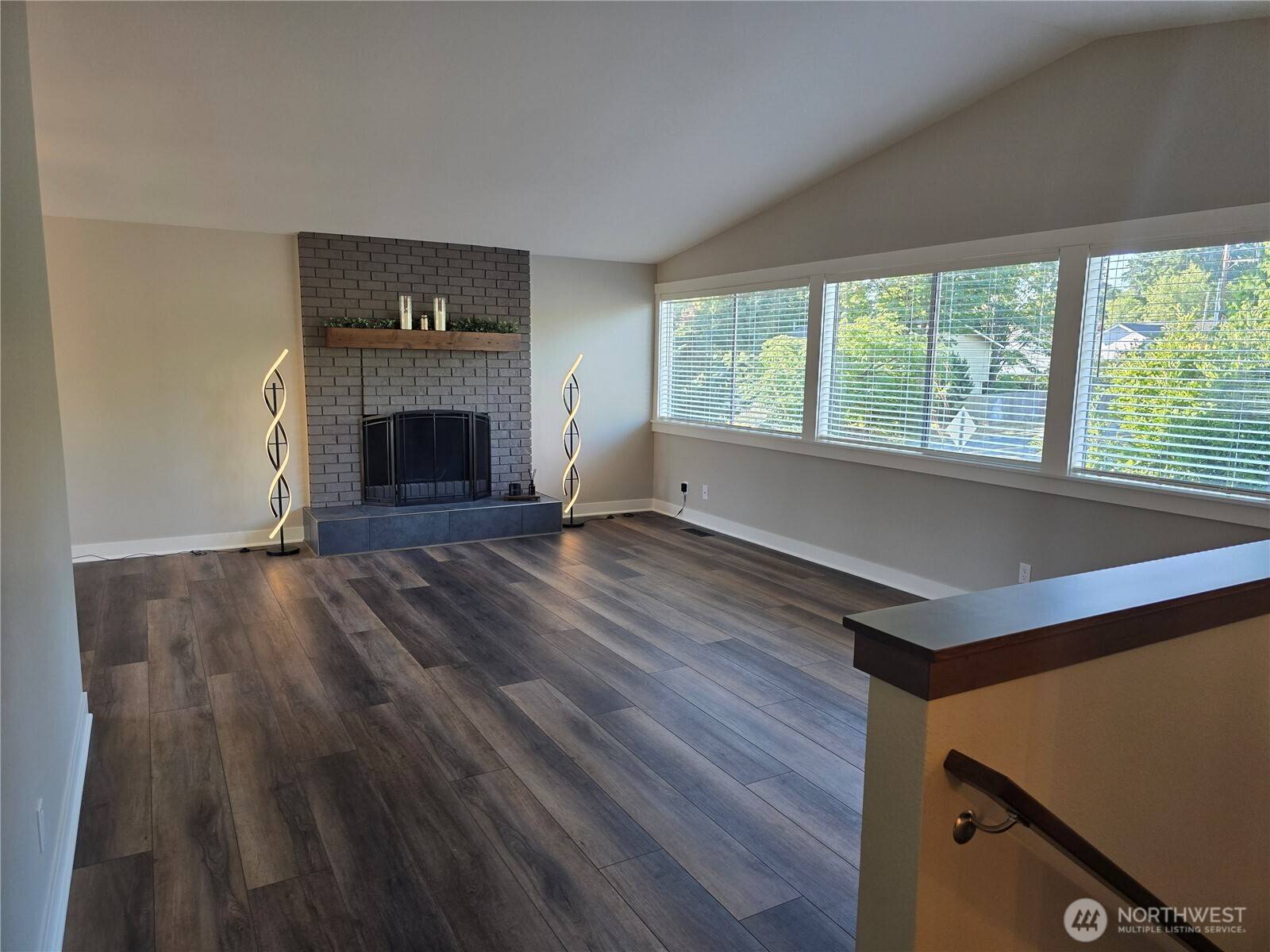 Edmonds, WA 98026,4807 153rd PL SW