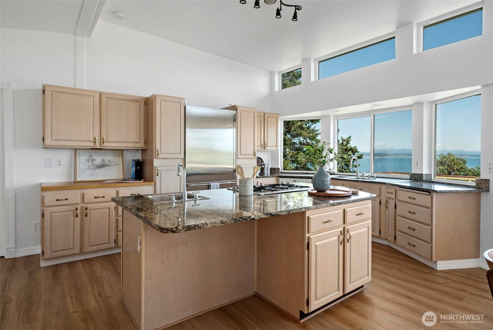 Oak Harbor, WA 98277,2176 Aurora CT