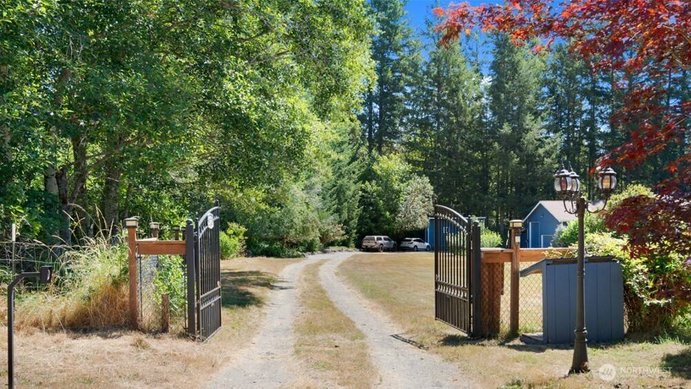 Gig Harbor, WA 98329,9922 132nd ST NW