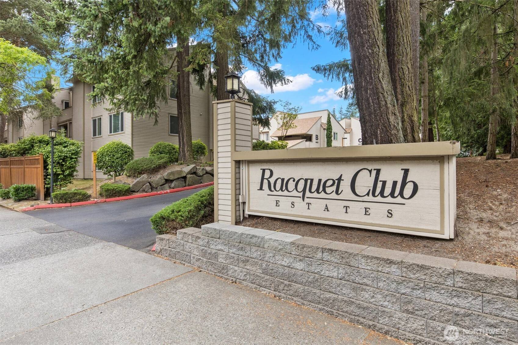 Bellevue, WA 98007,14717 NE 44th PL #R5