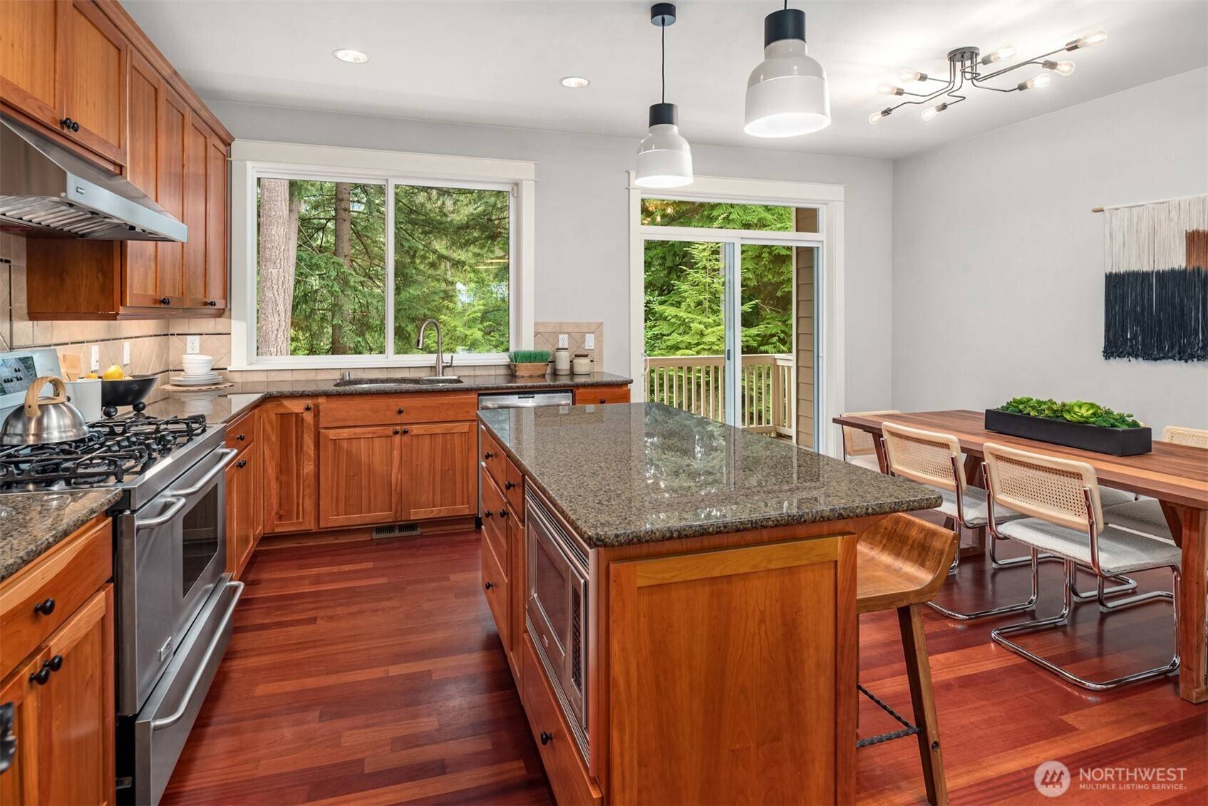 Issaquah, WA 98027,101 Shy Bear WAY NW