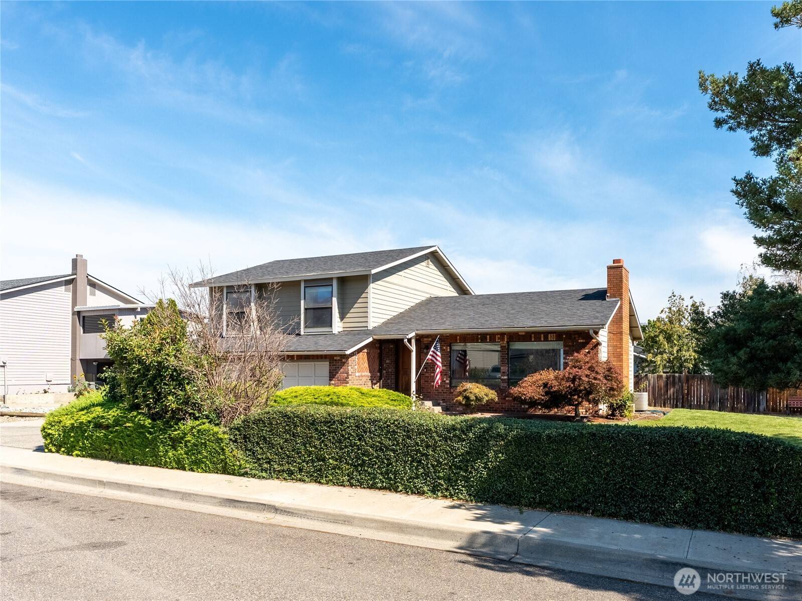 Wenatchee, WA 98801,901 Willis ST
