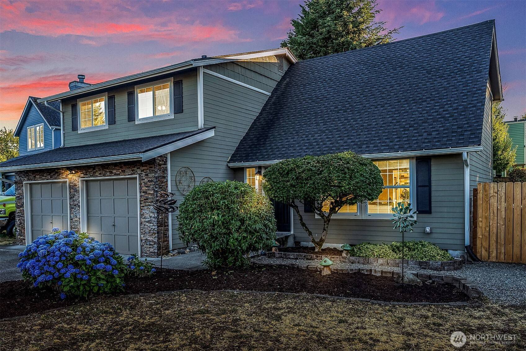 Tacoma, WA 98422,3740 Braeburn DR NE