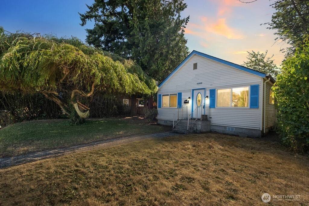 Tacoma, WA 98404,3578 E F ST