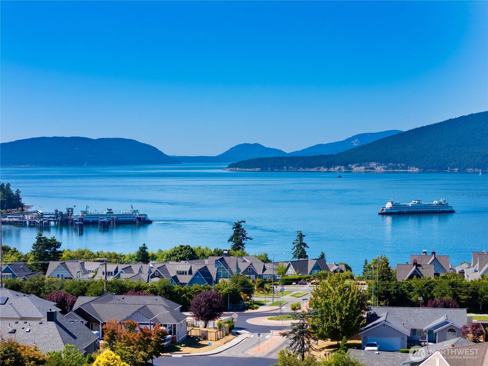 Anacortes, WA 98221,4208 Glasgow WAY