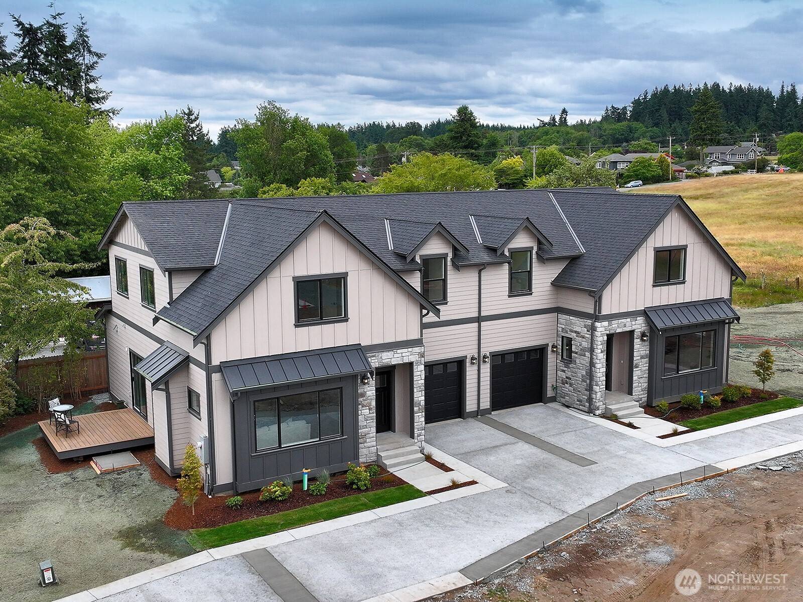 Langley, WA 98260,683 3rd ST #1(A)