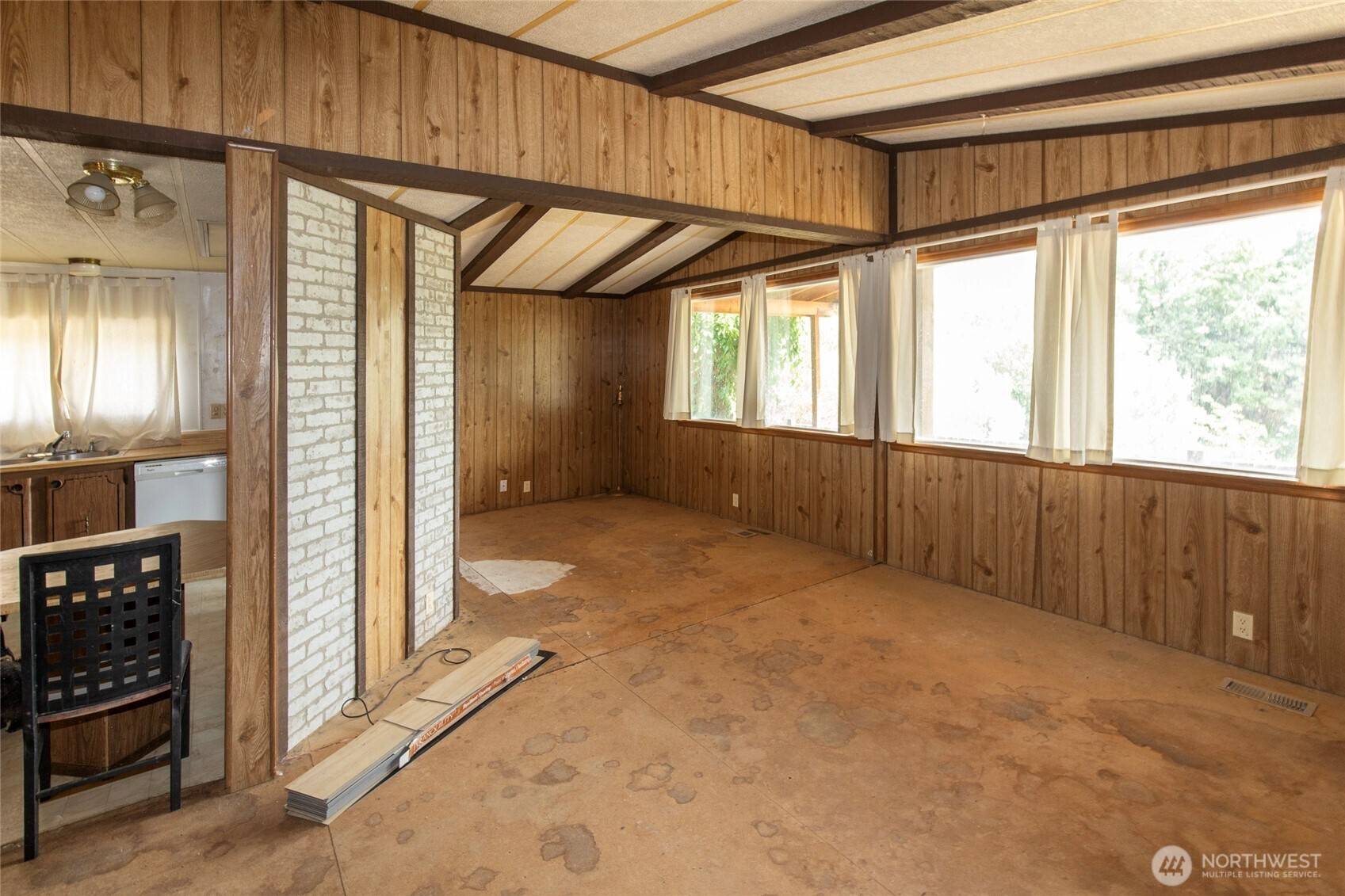 Entiat, WA 98822,2431 Entiat WAY