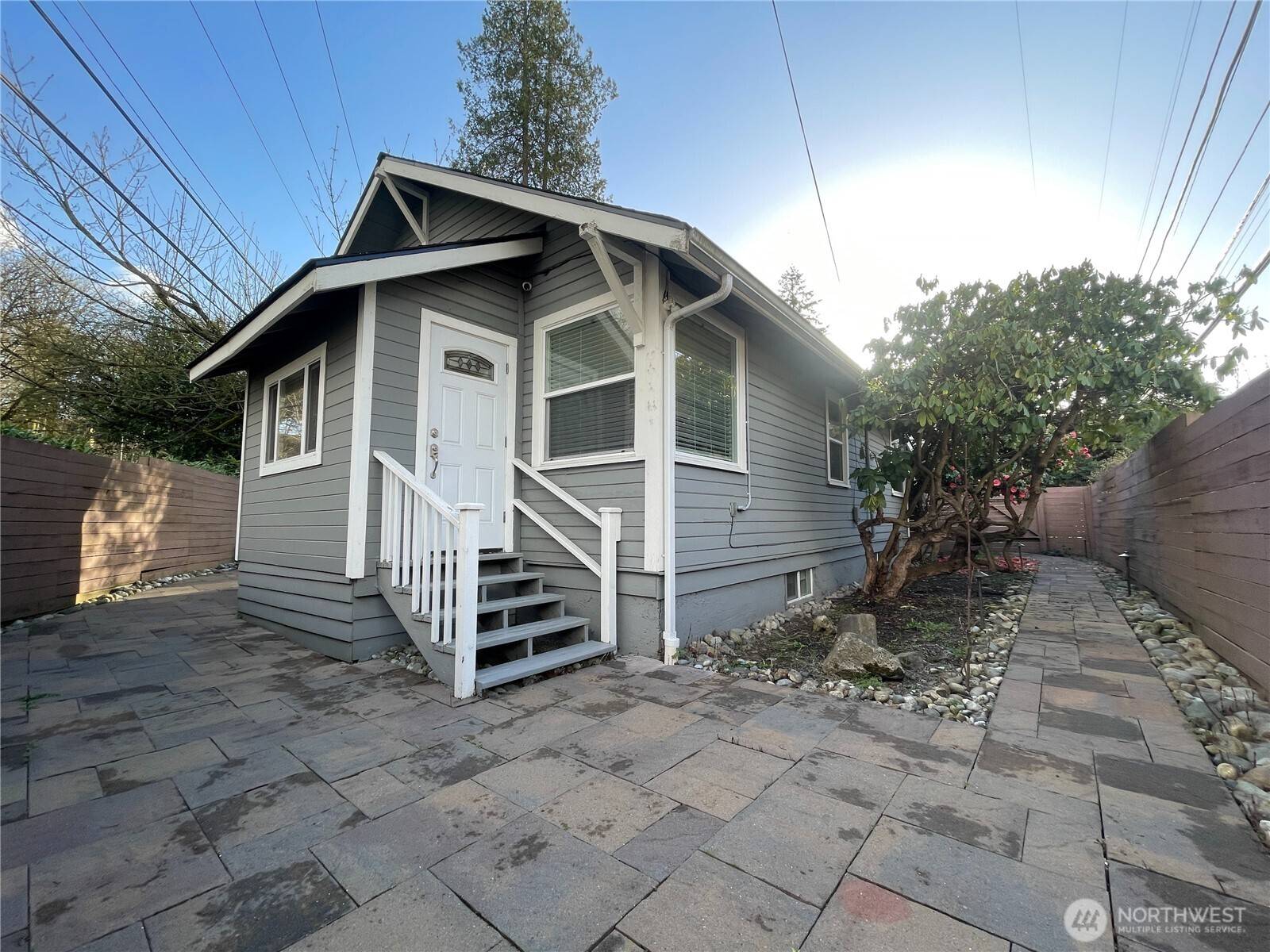 Seattle, WA 98115,9728 23rd AVE NE