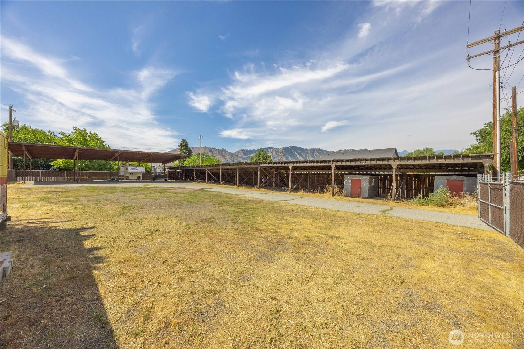 Cashmere, WA 98815,106 & 108 W Pleasant AVE