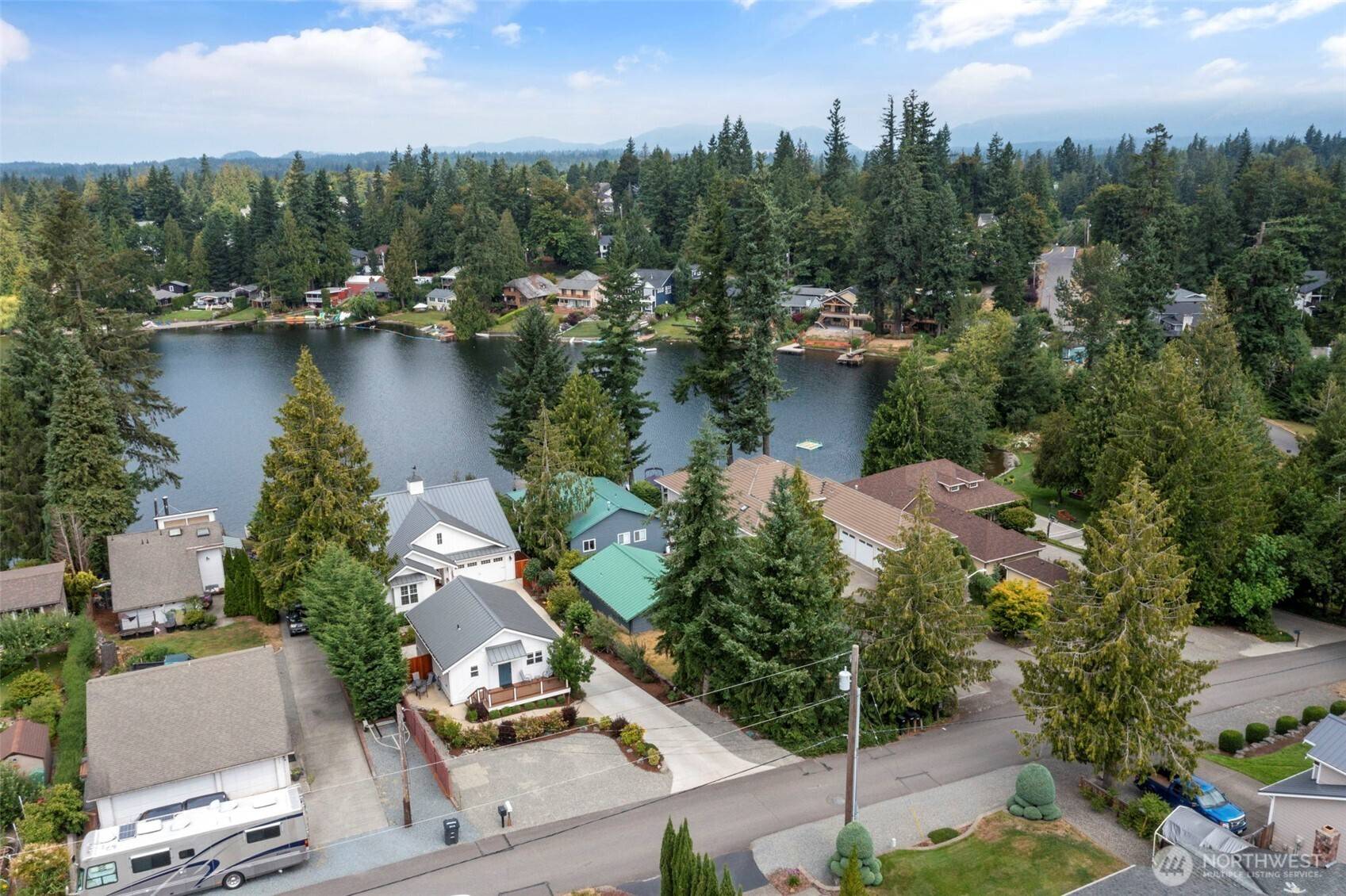 Maple Valley, WA 98038,21756 SE 262nd PL