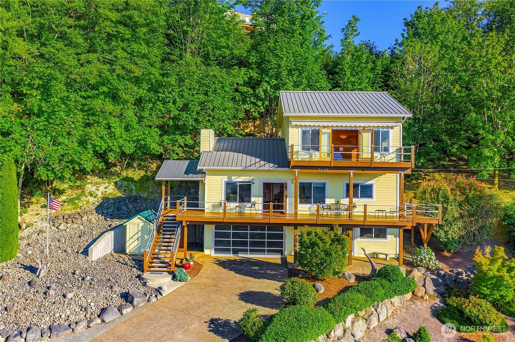 Port Orchard, WA 98366,3643 Beach DR E