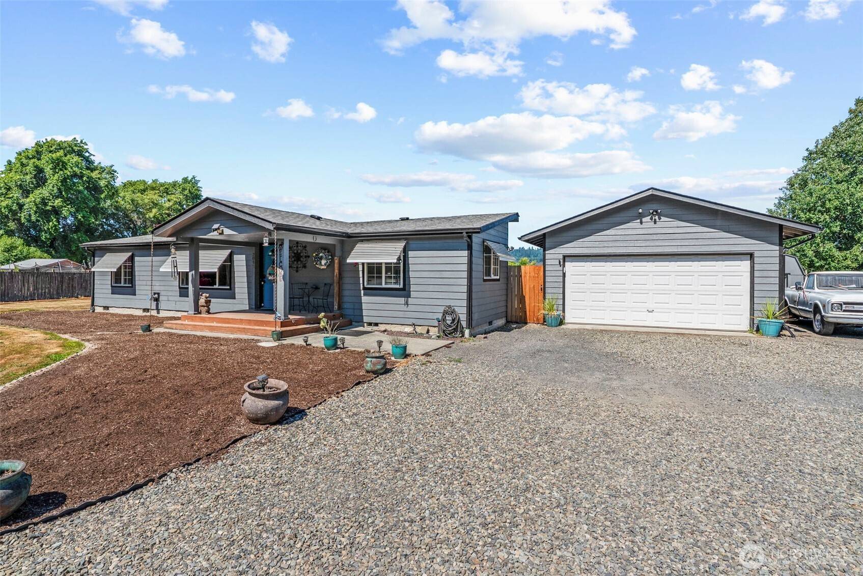Longview, WA 98632,2044 46th AVE