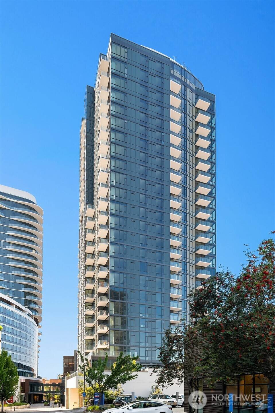 Bellevue, WA 98004,889 Avenue Square NE #503