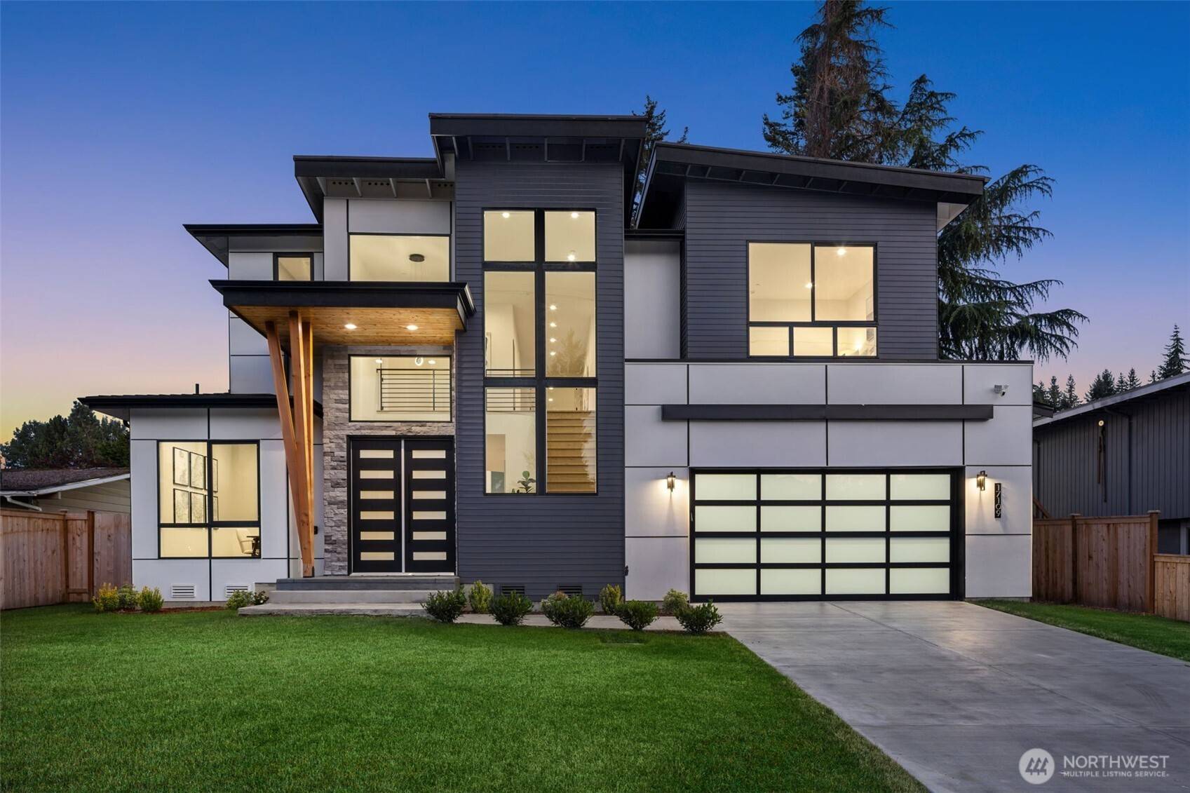 Bellevue, WA 98008,17109 NE 16th PL