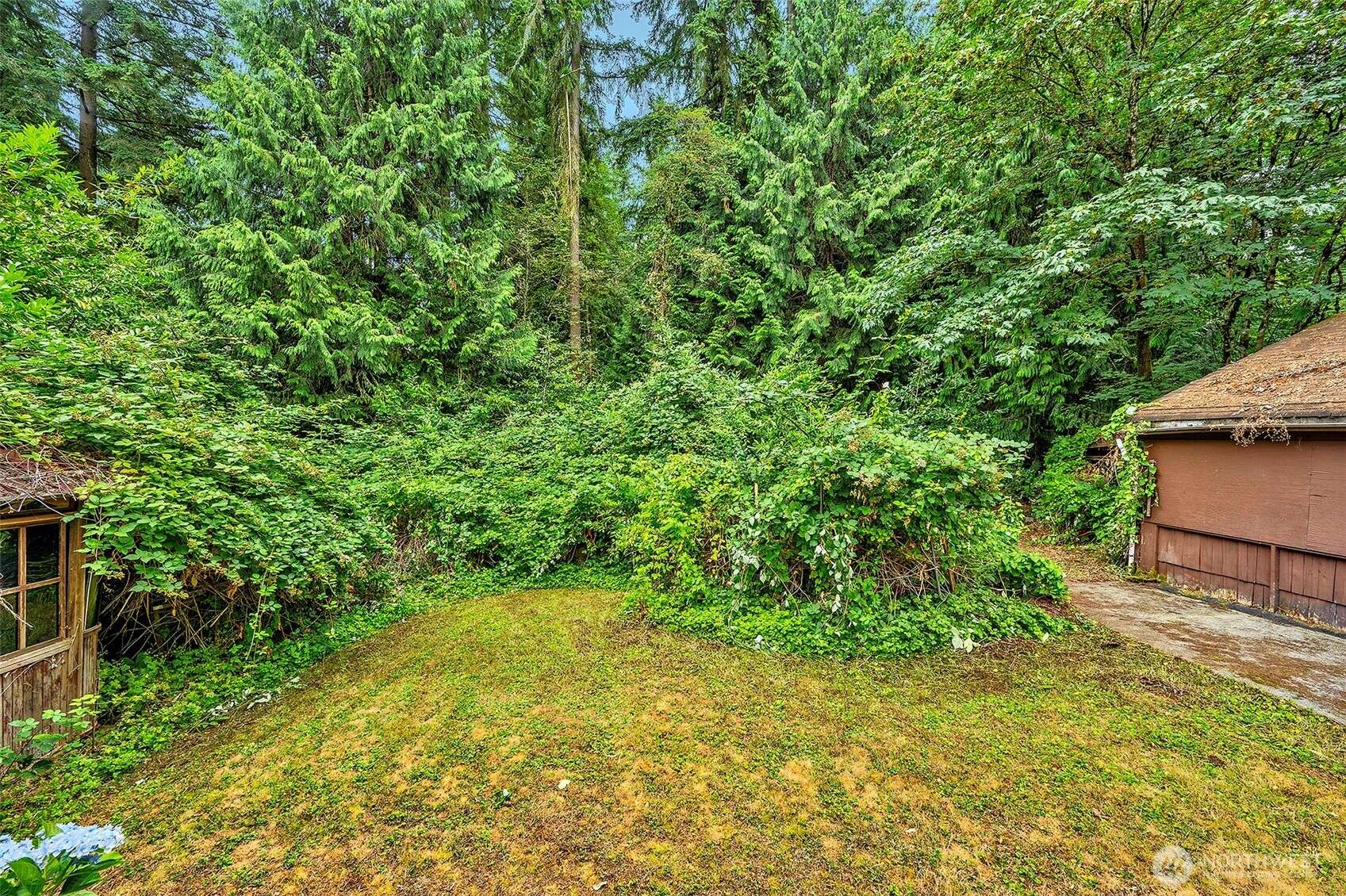 Redmond, WA 98052,13819 NE 80th ST
