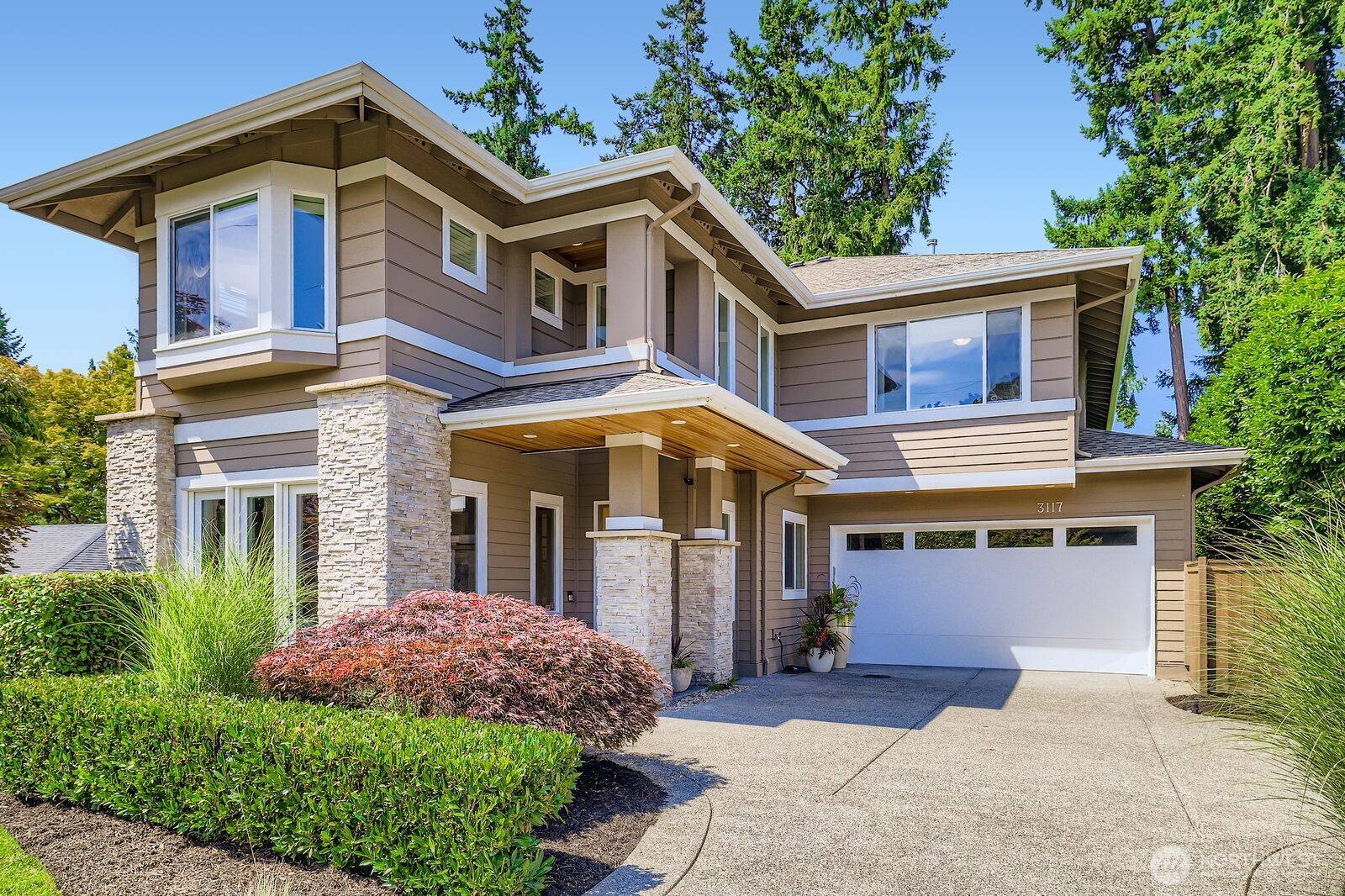 Bellevue, WA 98004,3117 109th AVE SE