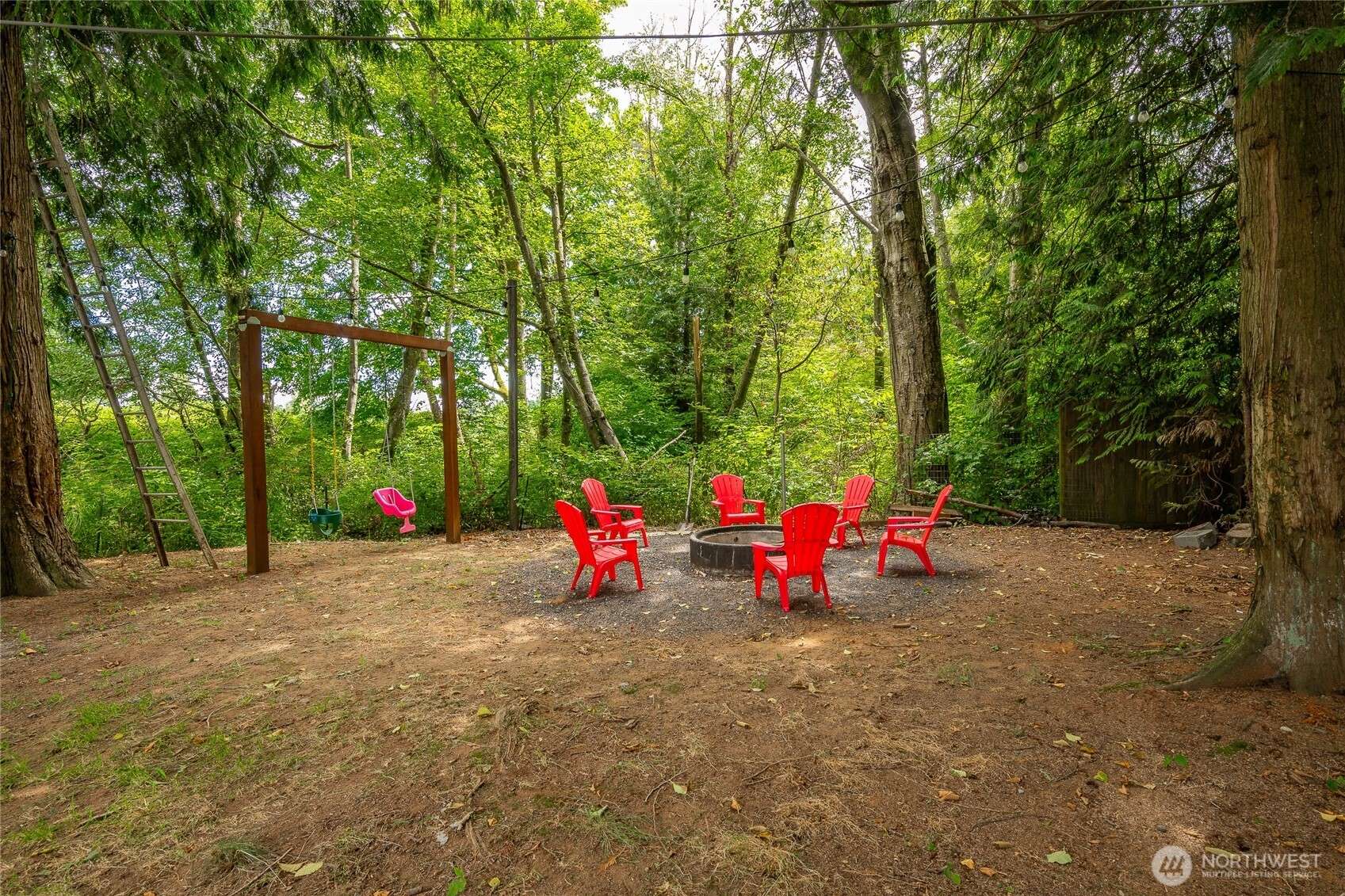 Custer, WA 98240,2433 Loomis Trail RD