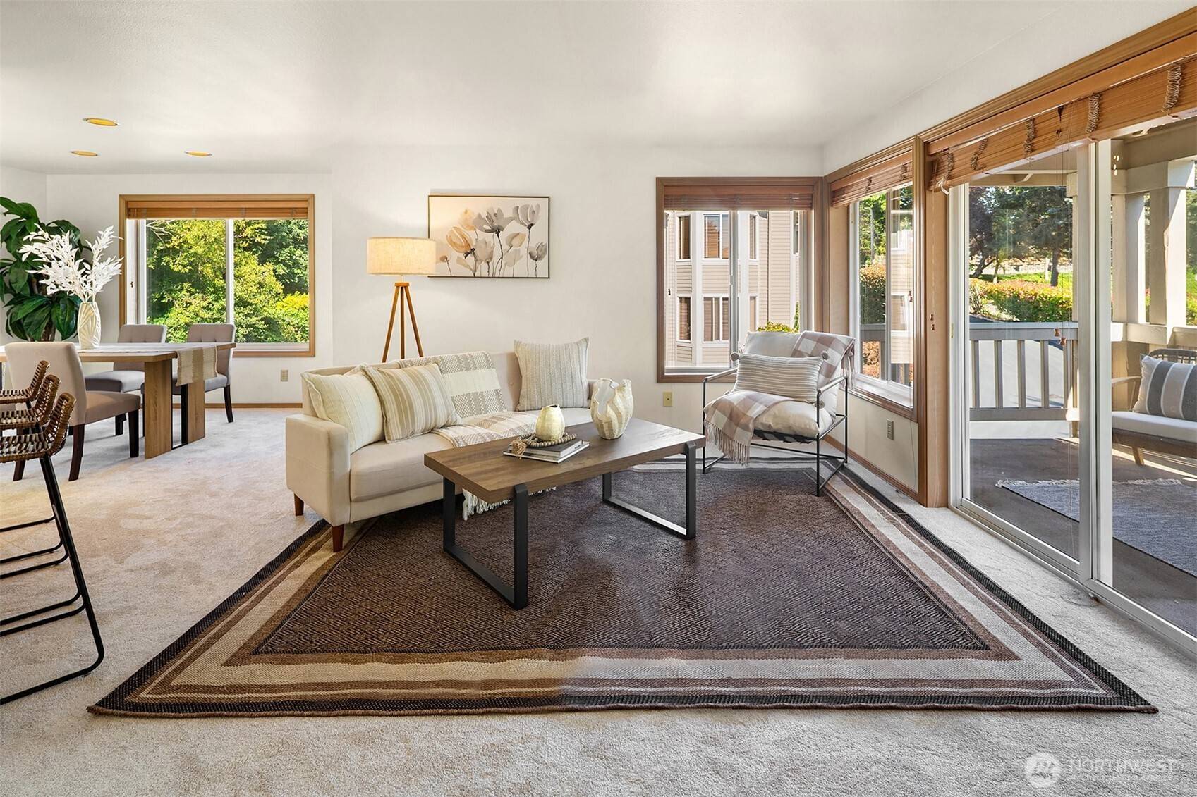 Edmonds, WA 98020,432 3rd AVE S #B206