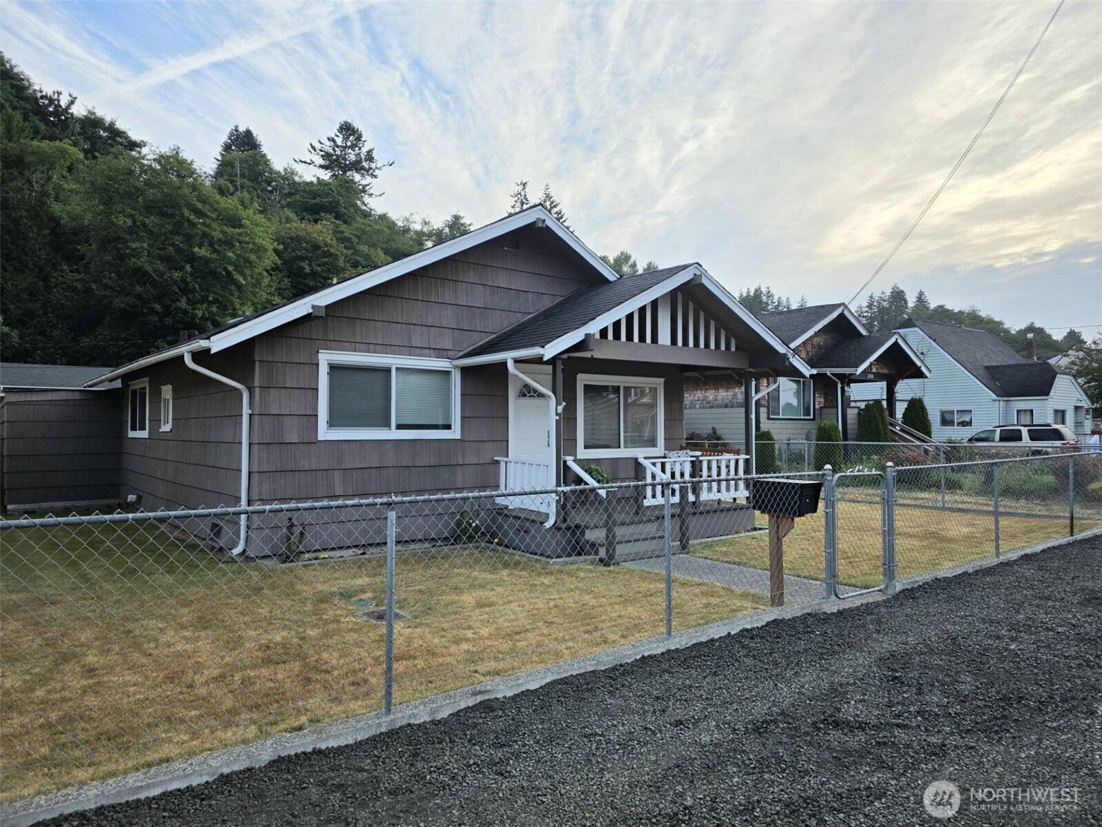 Aberdeen, WA 98520,2320 Cherry ST