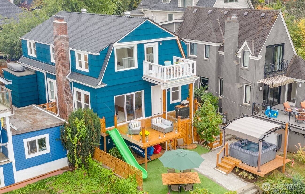 Seattle, WA 98103,5822 E Green Lake WAY N