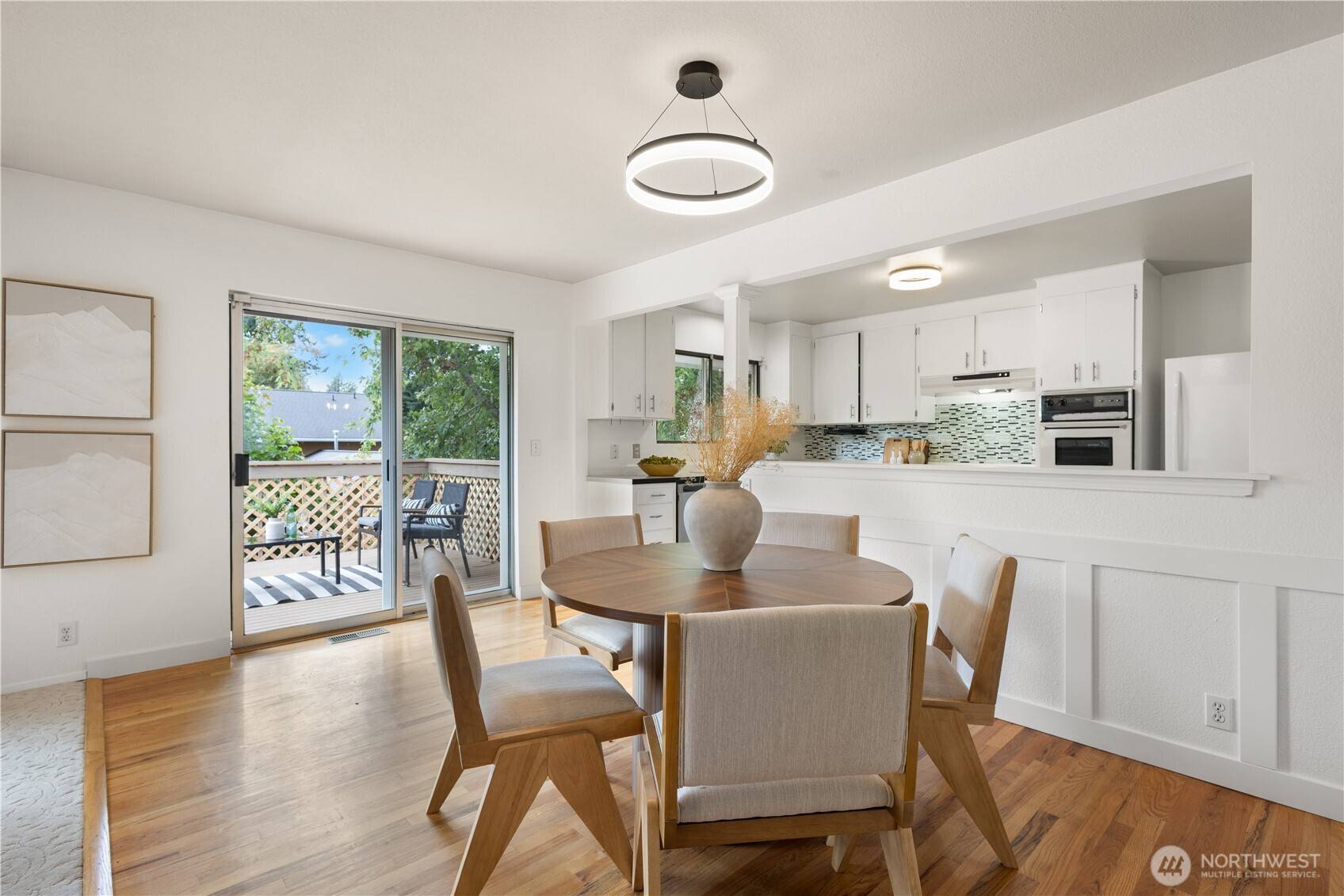 Kirkland, WA 98034,13427 90th AVE NE