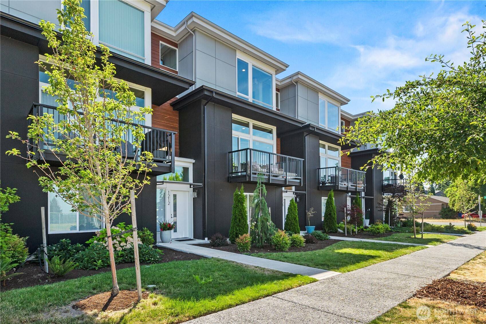 Renton, WA 98056,1208 Harrington AVE NE