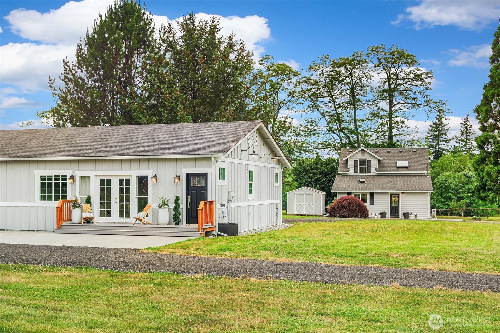 Redmond, WA 98053,19623 NE 116th ST