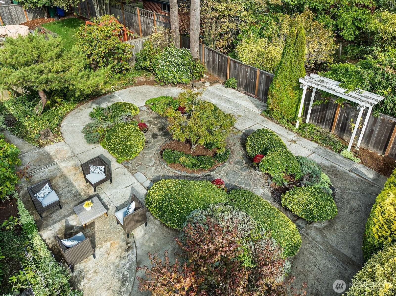 Seattle, WA 98177,13014 8th AVE NW