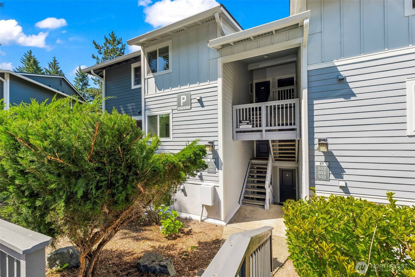 Woodinville, WA 98072,14221 NE 181st PL #P201