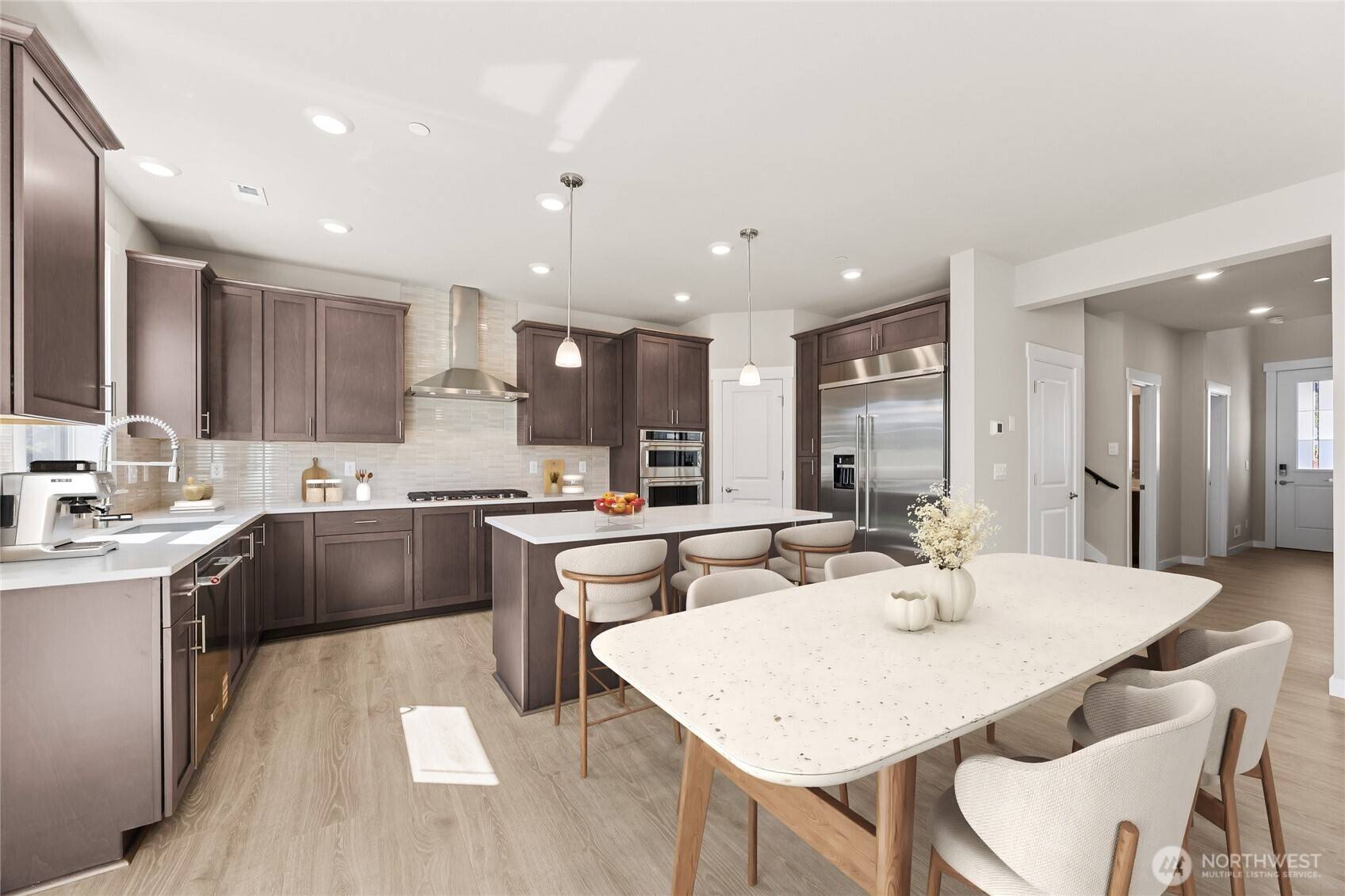 Kirkland, WA 98033,13549 NE 104th WAY #48