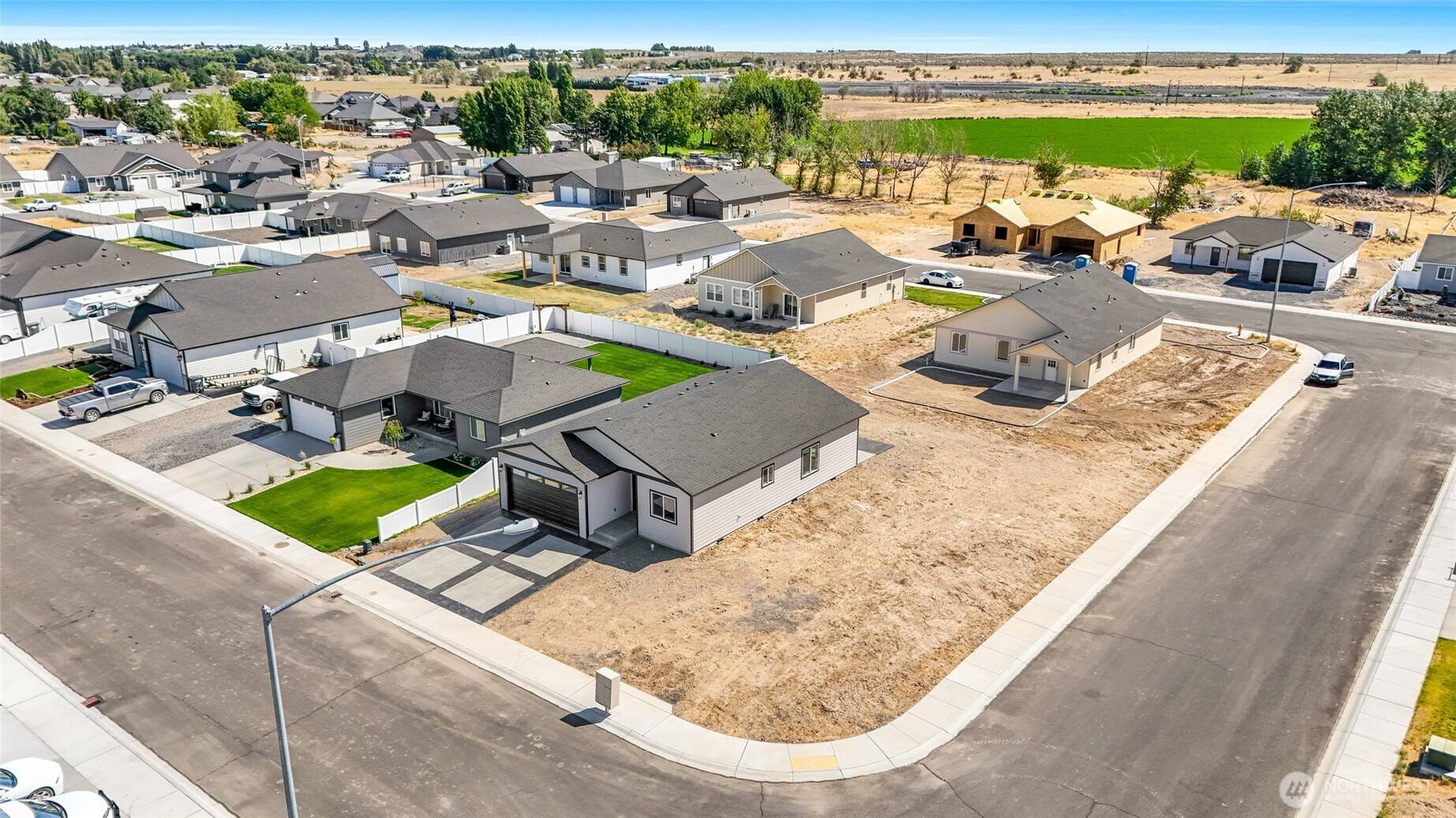 Ephrata, WA 98823,2396 Pacific ST