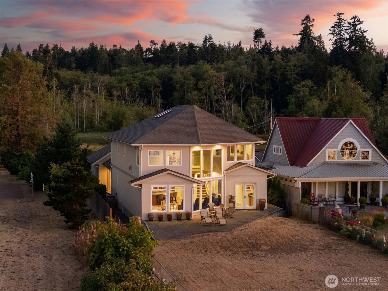 Hansville, WA 98340,8668 NE Point No Point RD