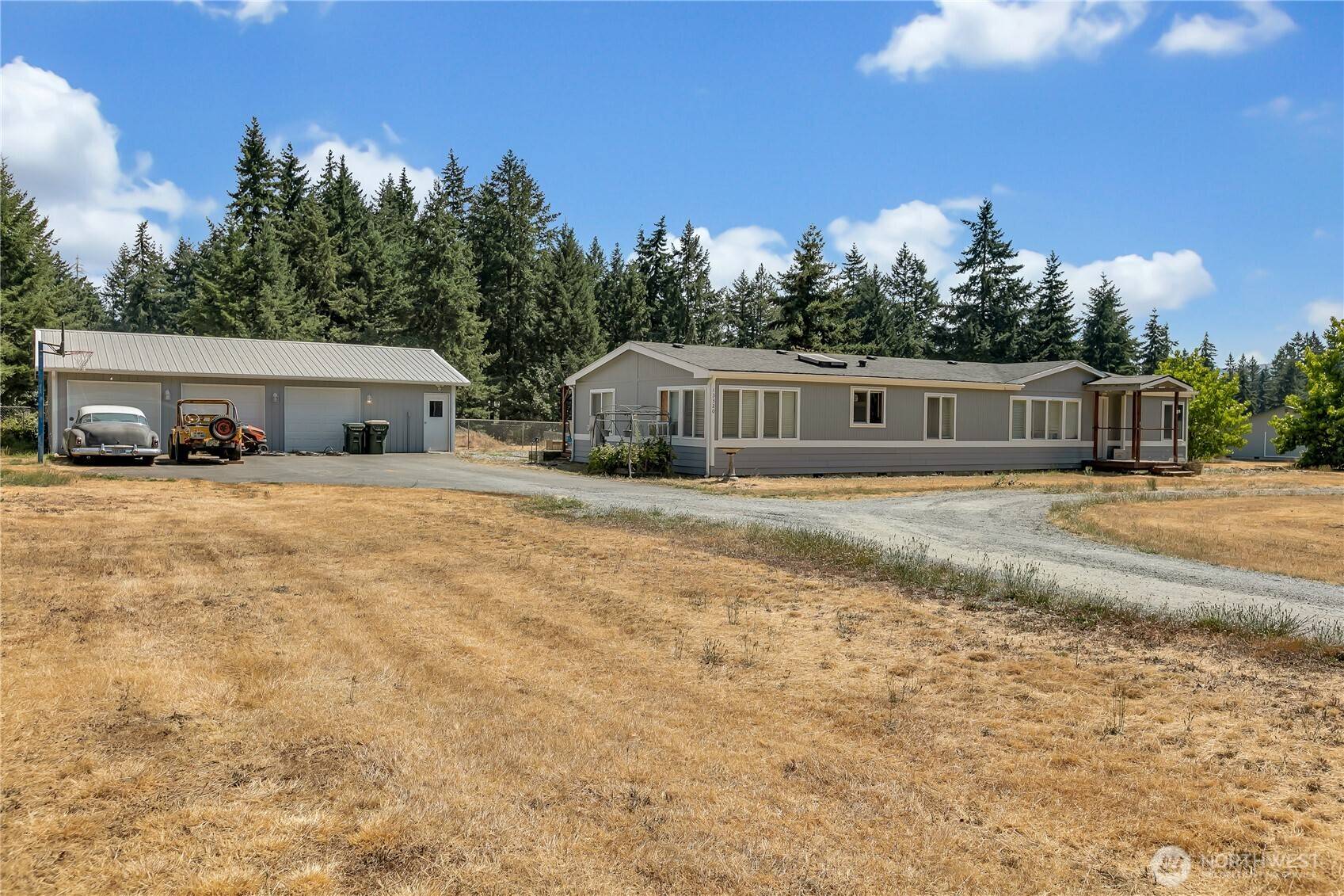 Rainier, WA 98576,13320 Blazer LN SE