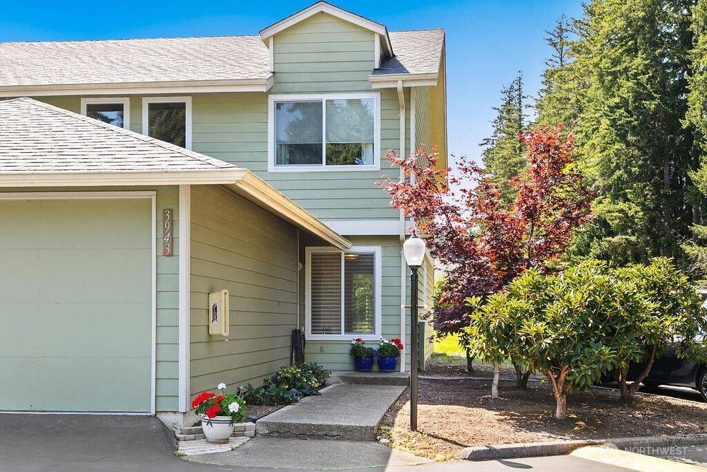Bremerton, WA 98312,3943 NW Fairway LN