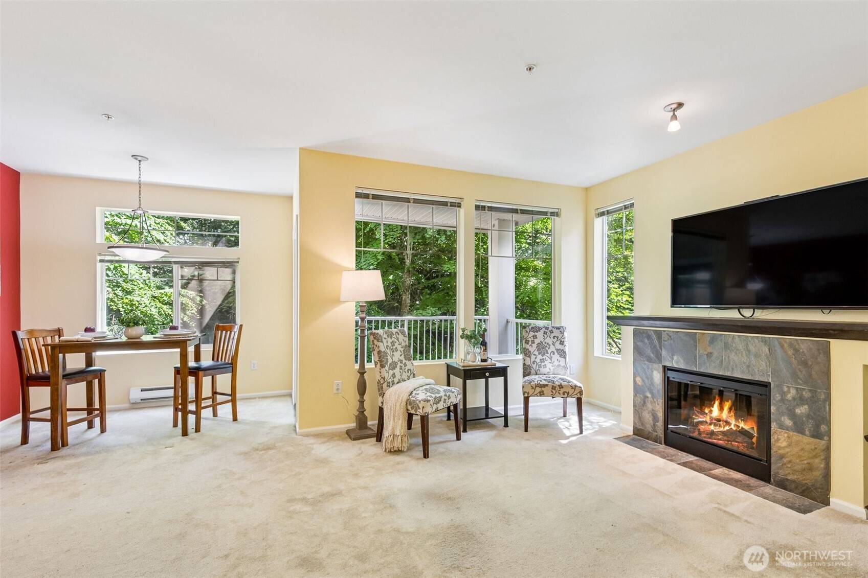 Seatac, WA 98198,21404 40th PL S #G