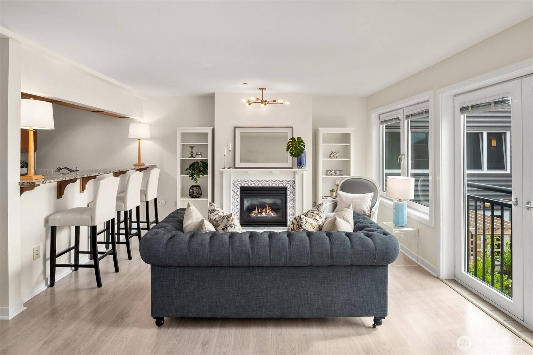 Seattle, WA 98109,701 1st AVE N #410