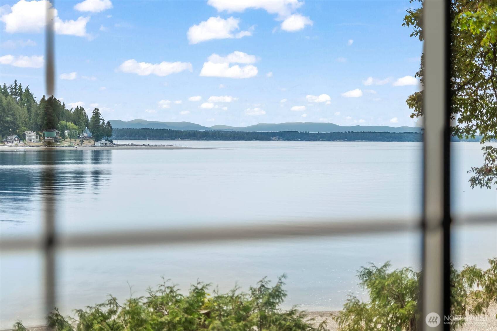 Lakebay, WA 98349,718 210th AVE NW